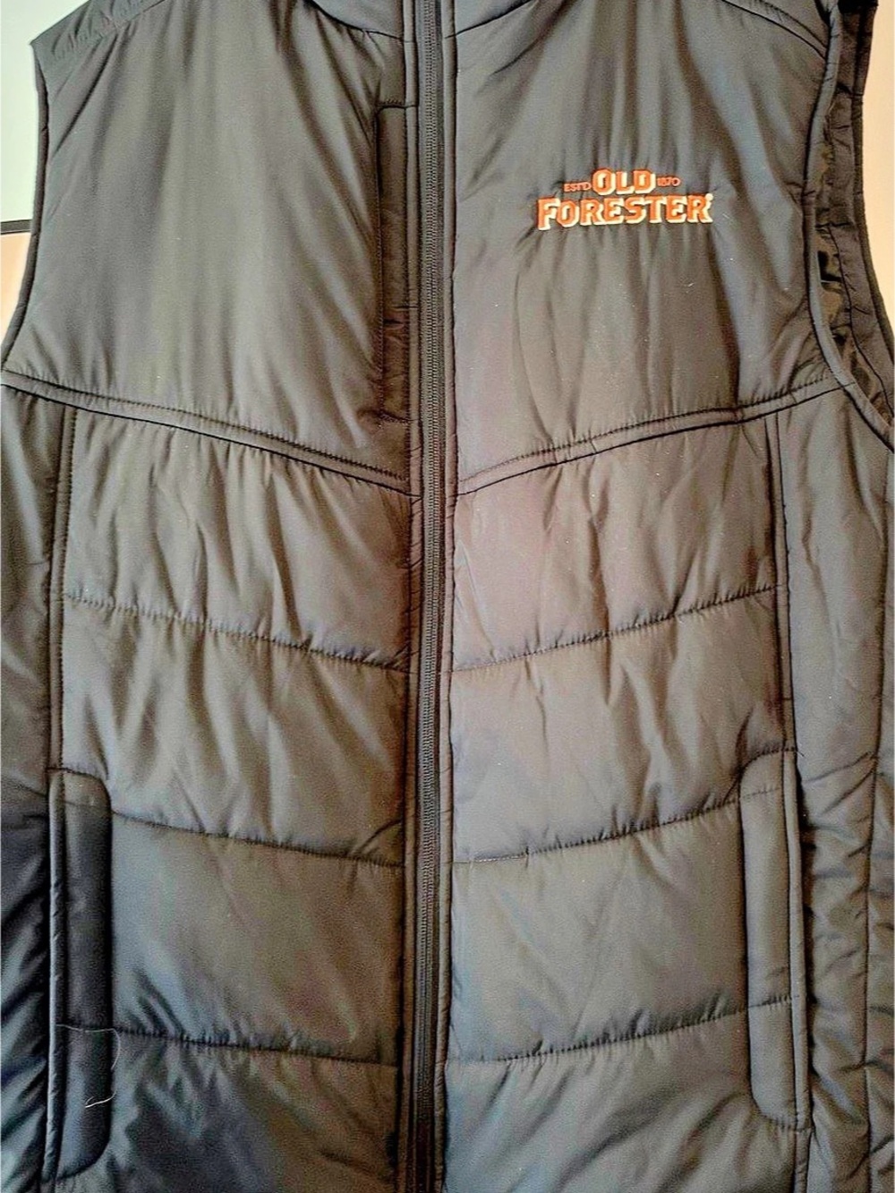 Port Authority J798 Men's Black Puffer Vest
Size large